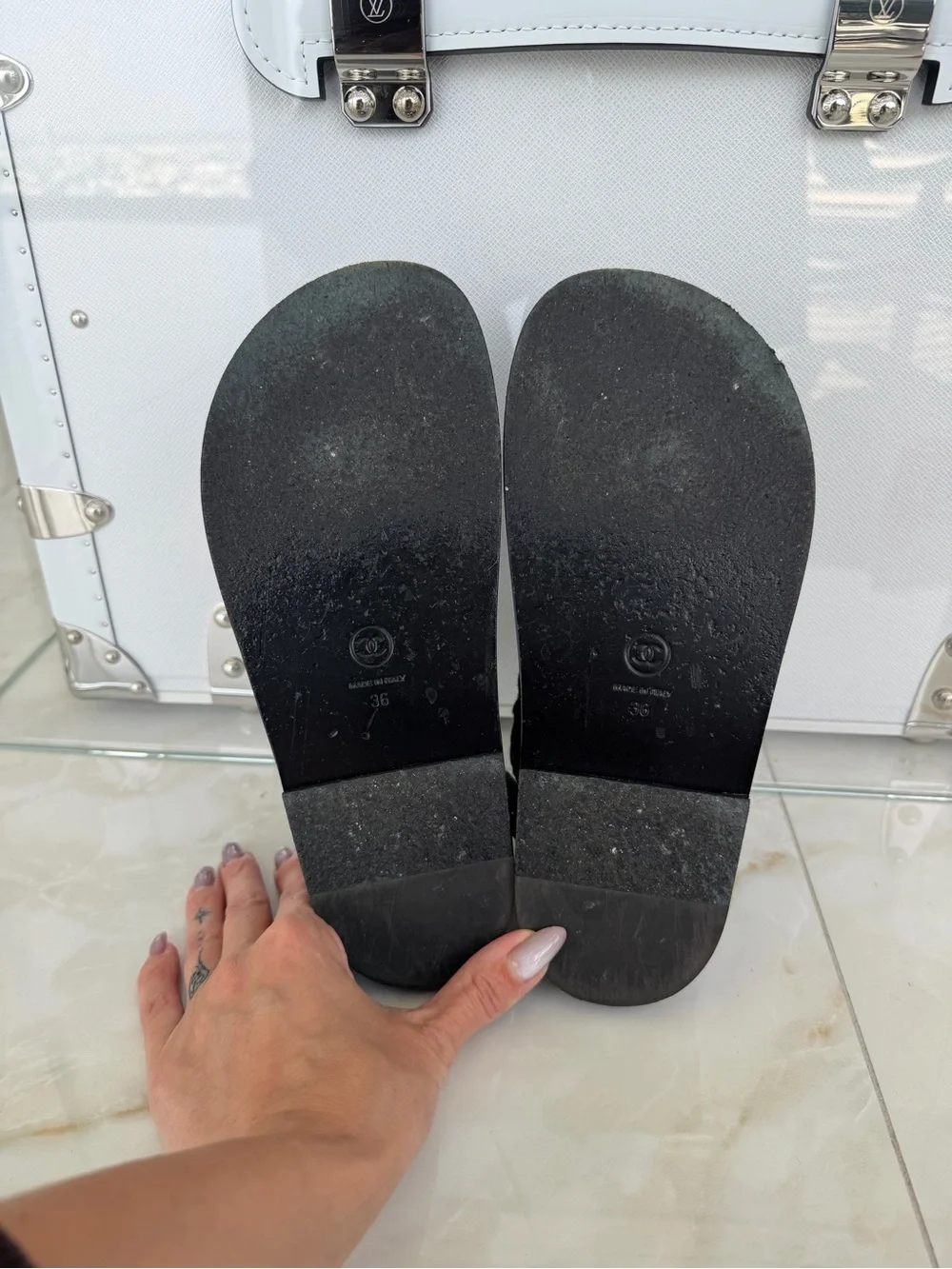 CHANEL 🖤 Interlocking CC Multicolor Denim Dad Sandals Sz 36